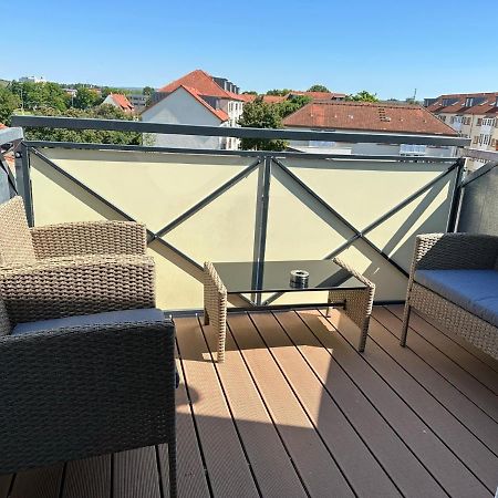 Gemuetliche Neurenovierte Dachgeschosswohnung Erfurt Eksteriør bilde