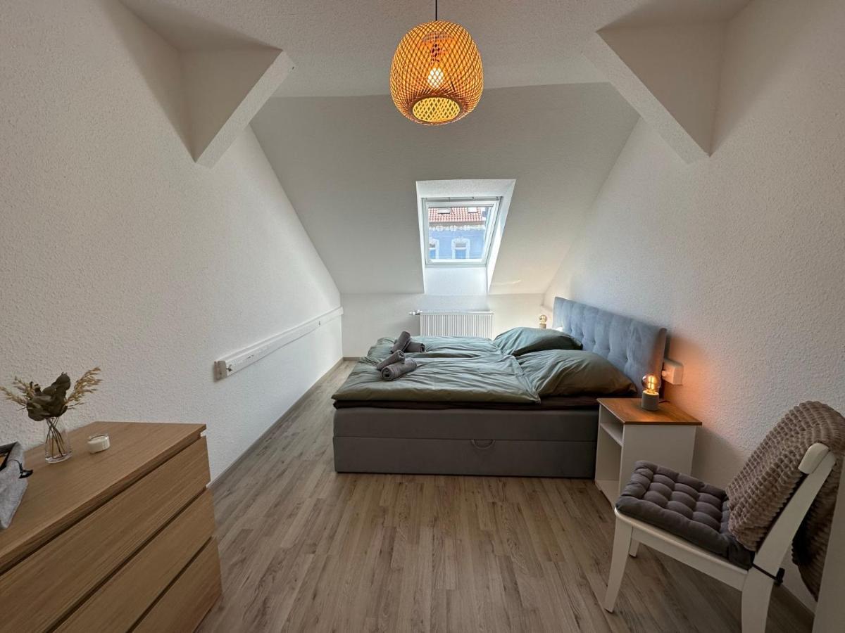 Gemuetliche Neurenovierte Dachgeschosswohnung Erfurt Eksteriør bilde